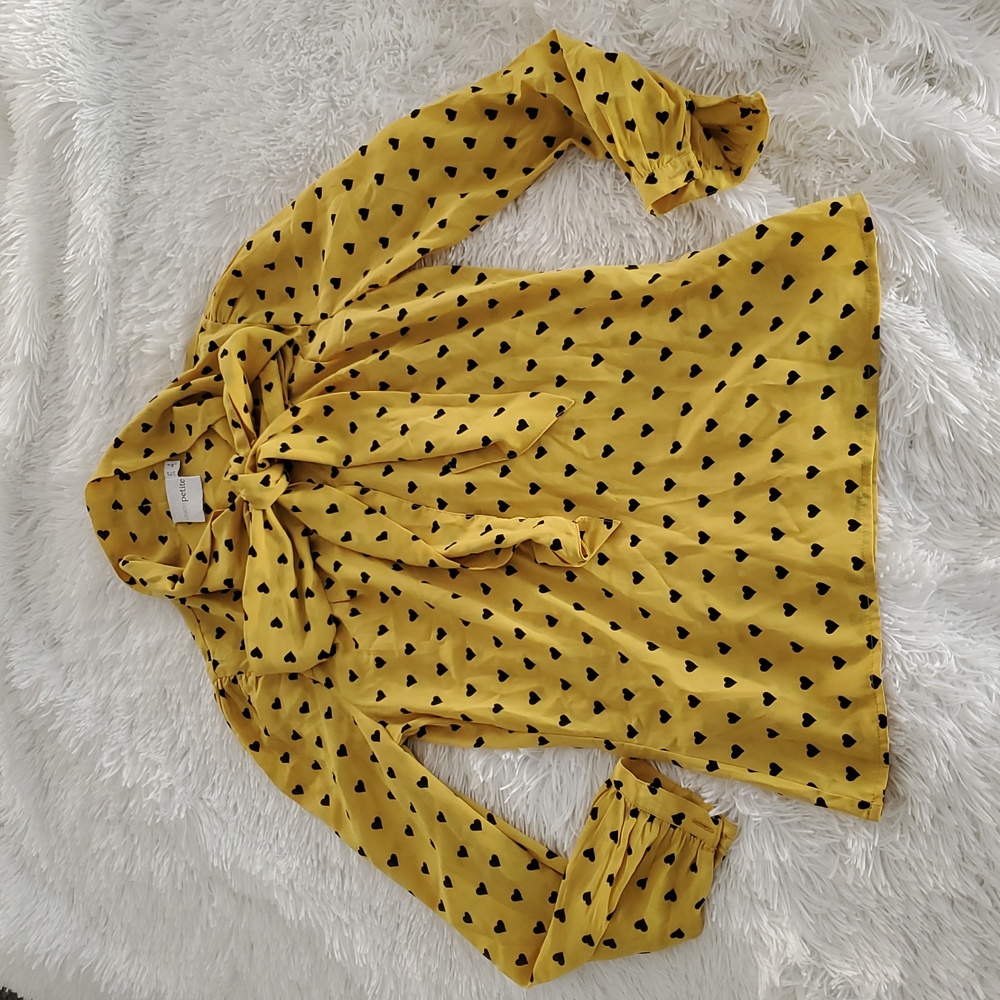 ASOS PETITE PUSSYBOW HEART TOP 1